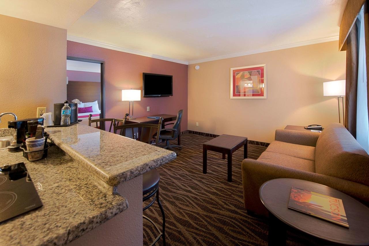 Best Western InnSuites Tucson Foothills Hotel & Suites - Accommodation Dallas 17