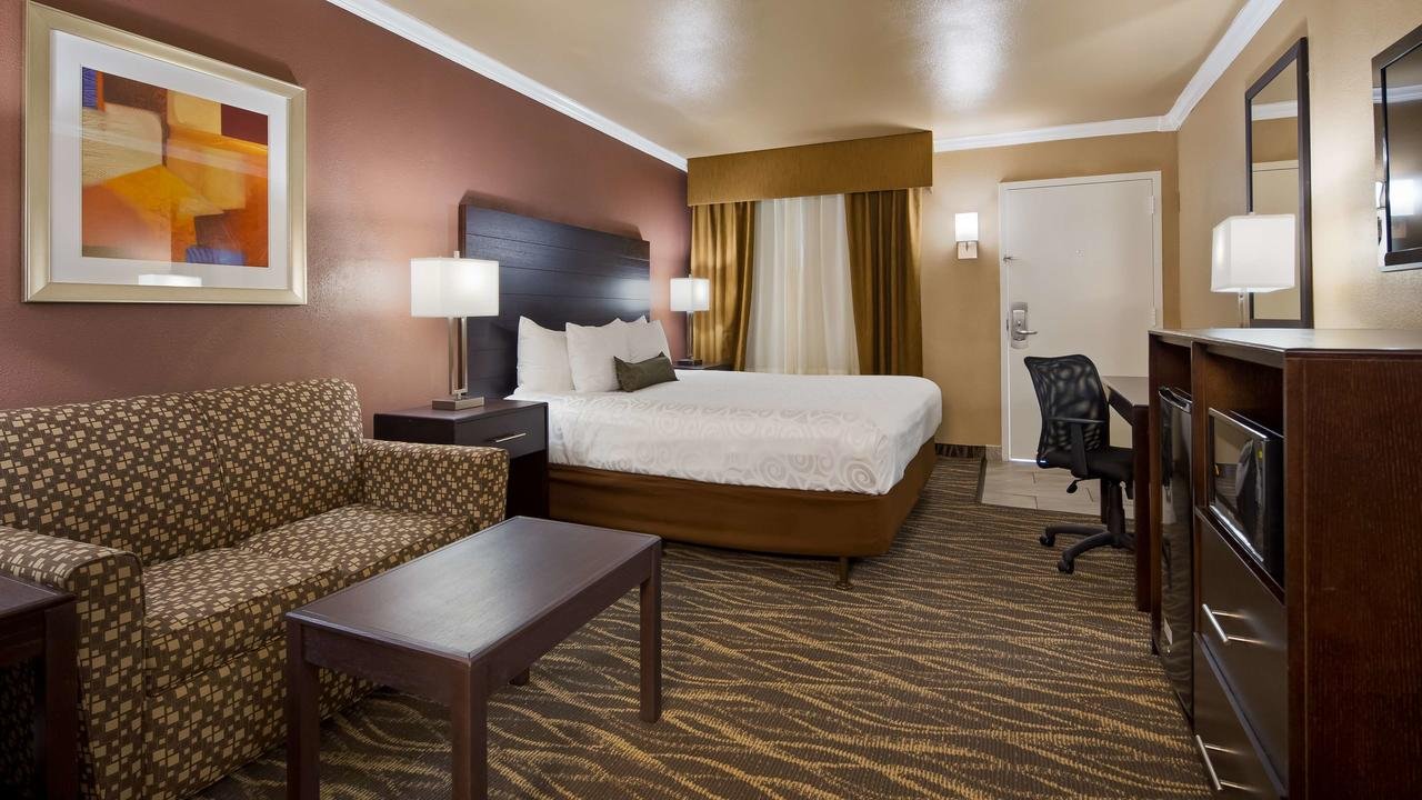 Best Western InnSuites Tucson Foothills Hotel & Suites - Accommodation Dallas 19