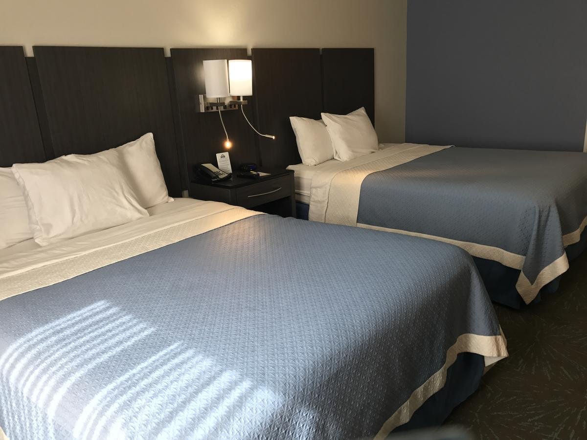 Days Inn & Suites By Wyndham East Flagstaff - Accommodation Dallas 33