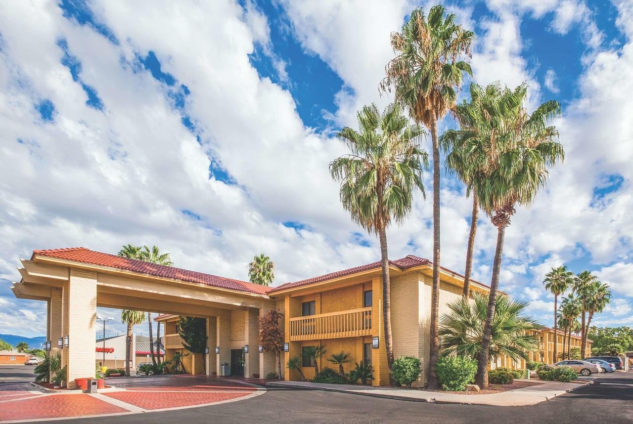 La Quinta Inn By Wyndham Tucson East - thumb 17