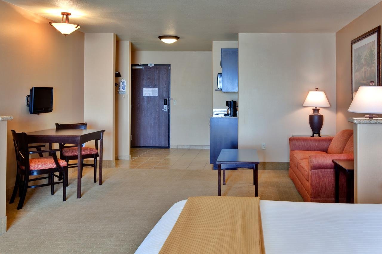 Holiday Inn Express Hotel & Suites Yuma - thumb 2