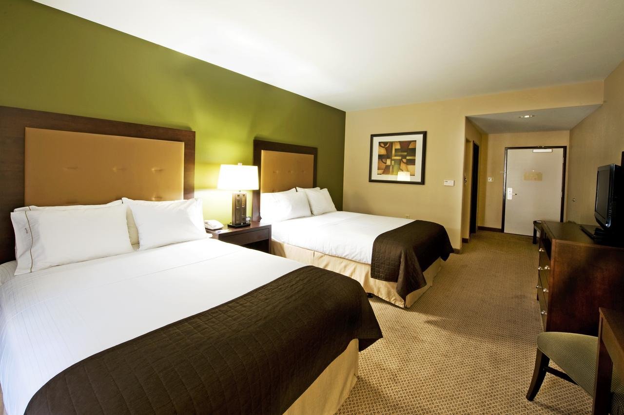 Holiday Inn Express & Suites Phoenix Glendale Dist - thumb 16