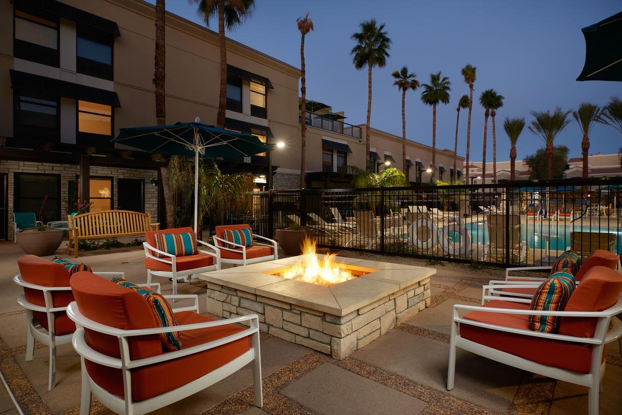 Hampton Inn & Suites Scottsdale On Shea Blvd - thumb 0