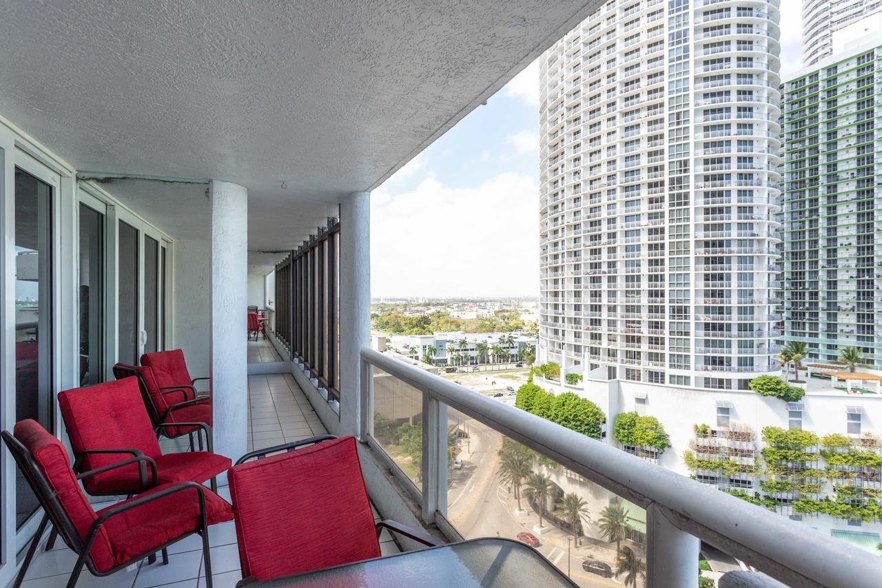 2 Bedroom Pearl In Downtown Miami - thumb 21