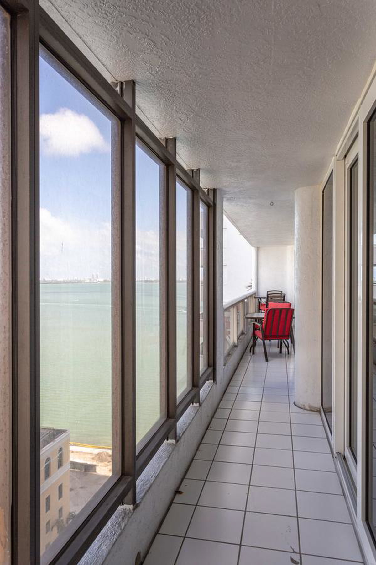 2 Bedroom Pearl In Downtown Miami - thumb 20