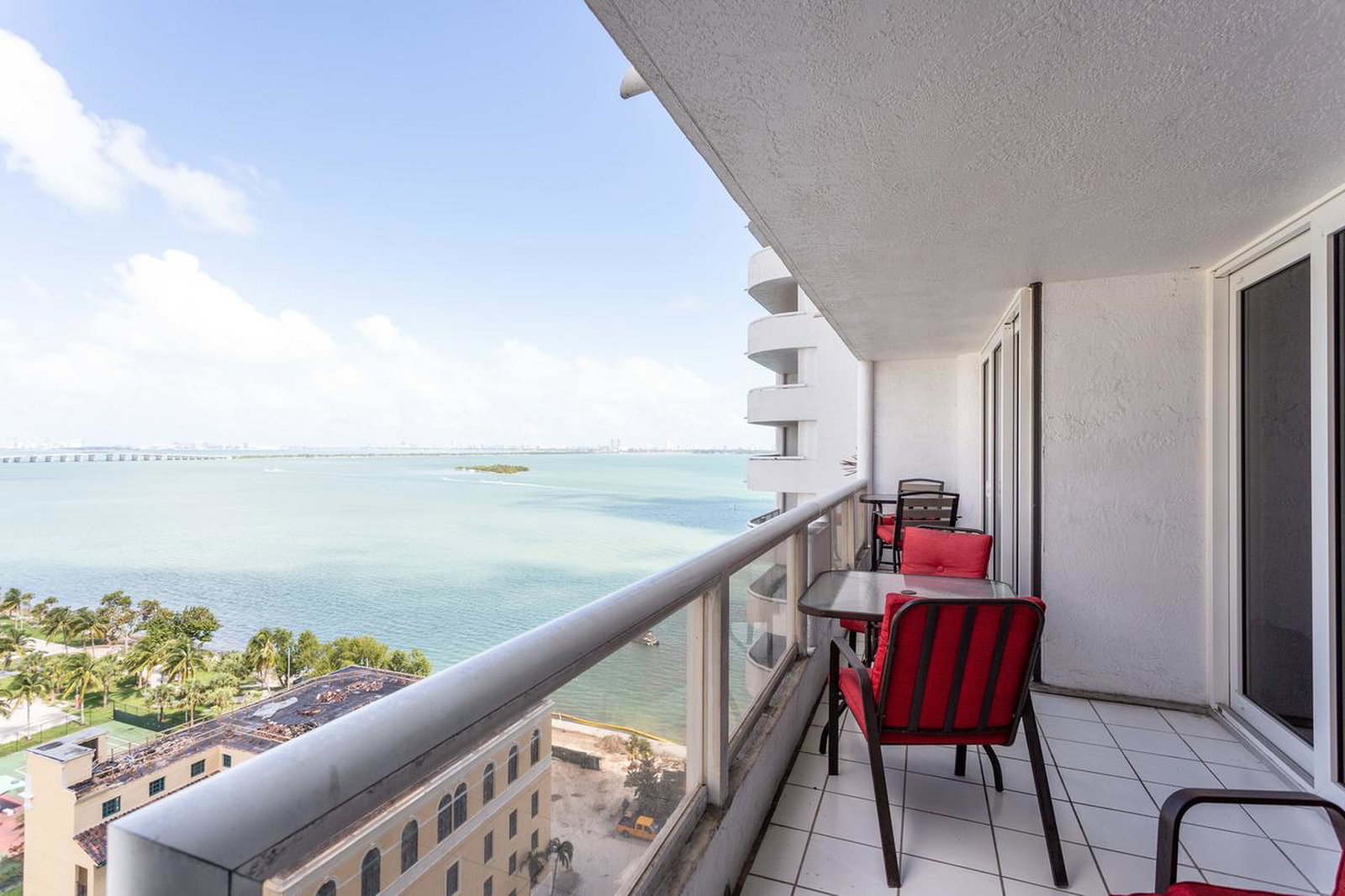 2 Bedroom Pearl In Downtown Miami - thumb 25