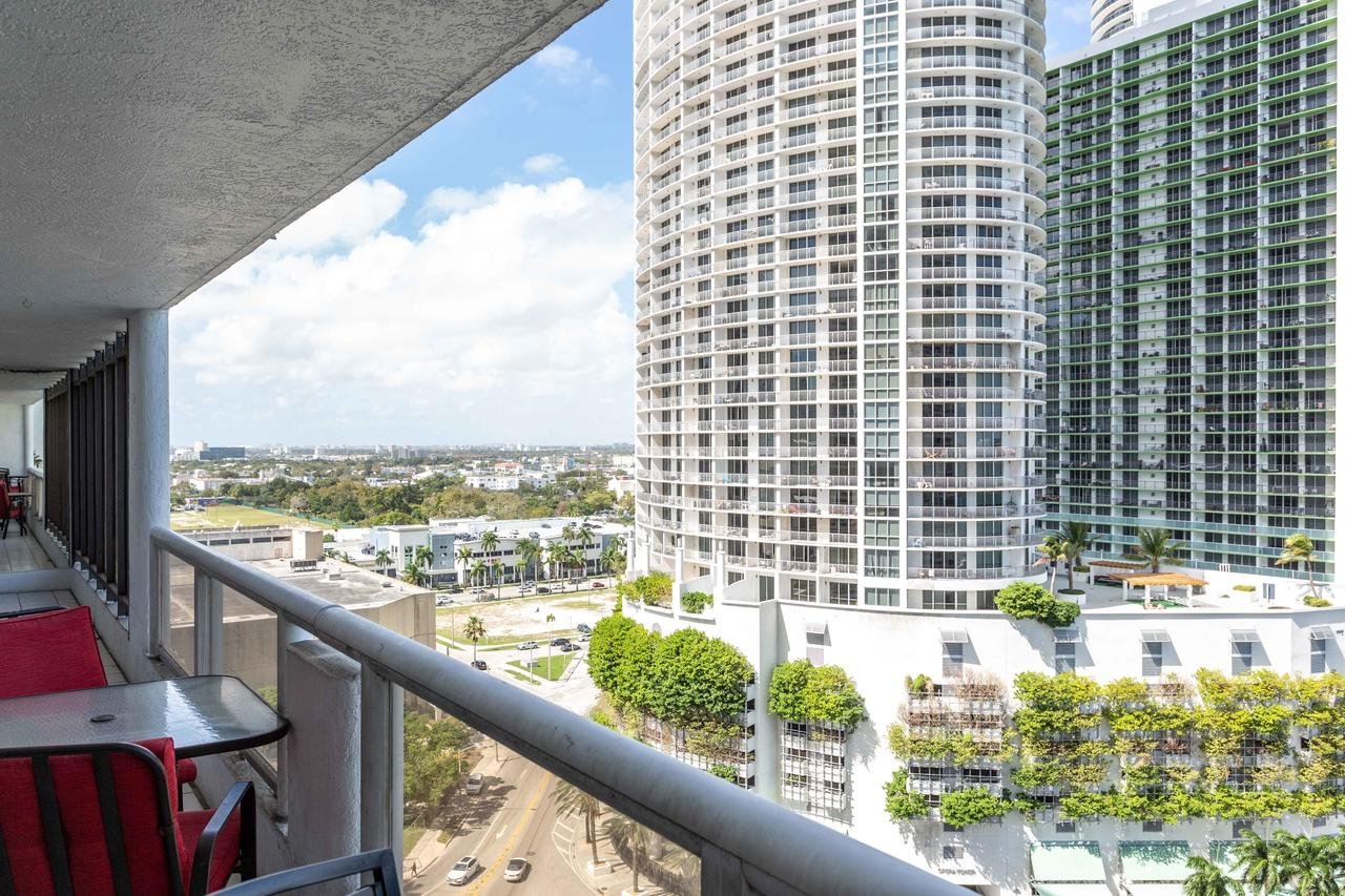 2 Bedroom Pearl In Downtown Miami - thumb 23