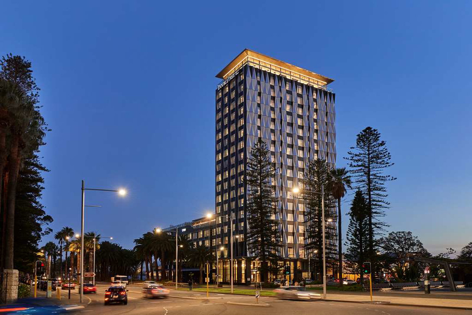 DoubleTree By Hilton Perth Waterfront - thumb 1