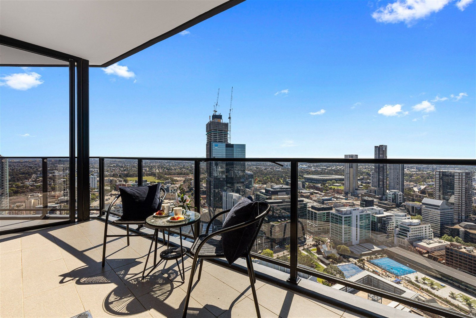 Astra Apartments Parramatta - Skyrise - thumb 8