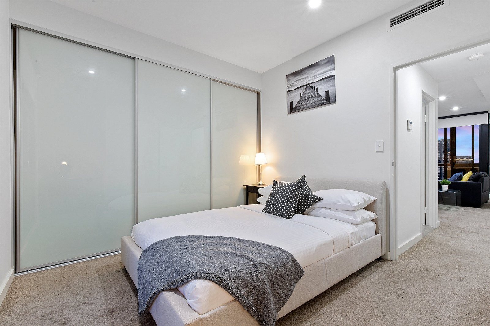 Astra Apartments Parramatta - Skyrise - thumb 15