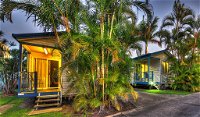 Alex Beach Cabins  Tourist Park - Accommodation Sunshine Coast
