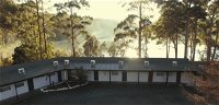 The Fox  Hounds Inn - Accommodation Australia