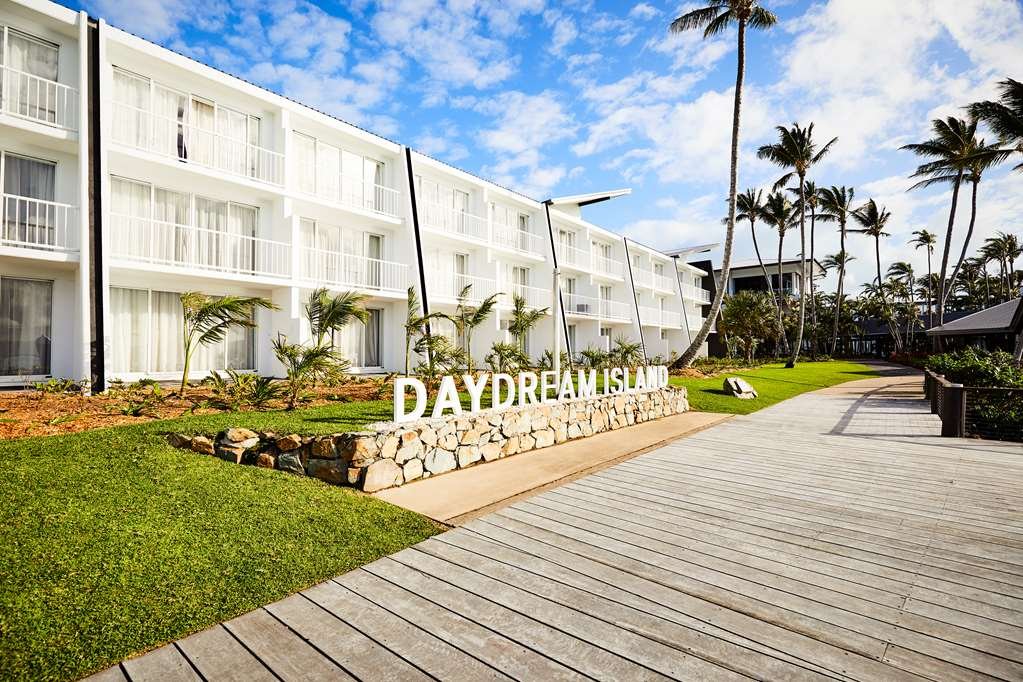 Daydream Island Resort - thumb 1