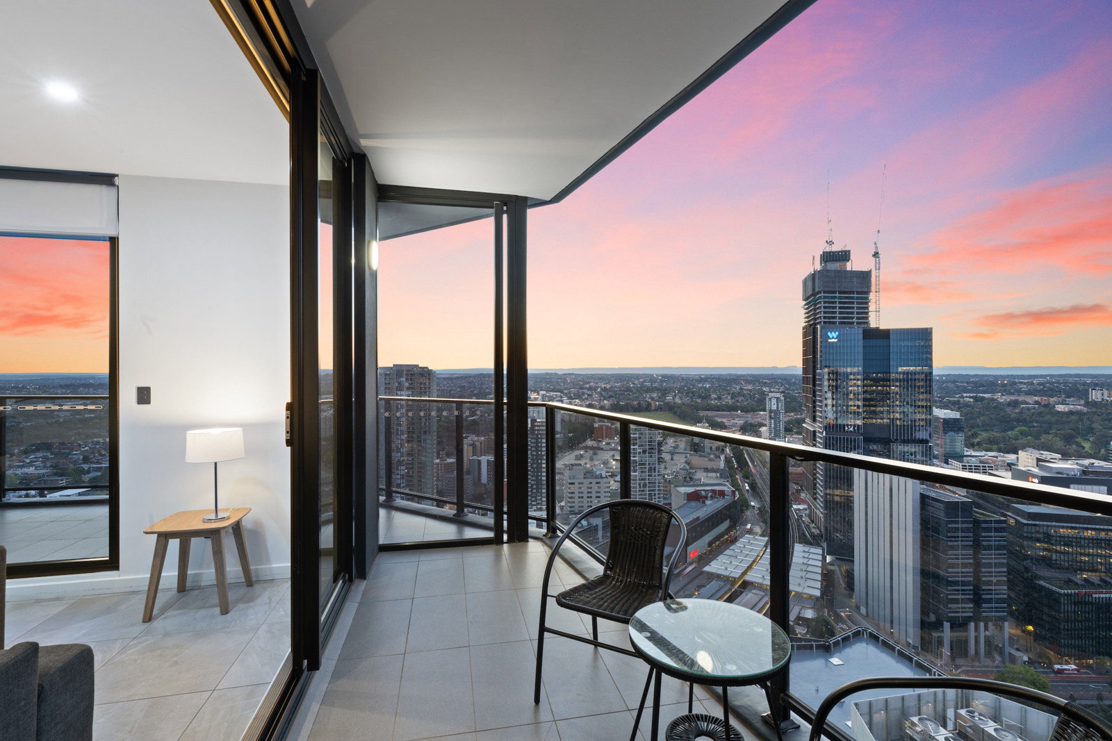 Astra Apartments Parramatta - Skyrise - thumb 2