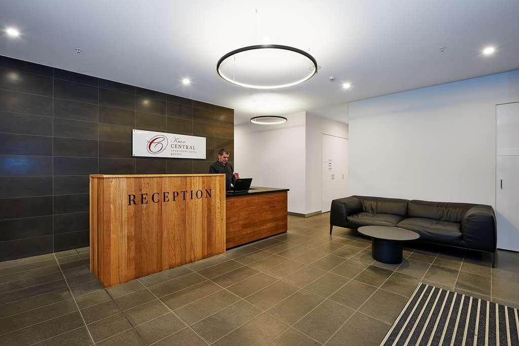 Melbourne Knox Central Apartment Hotel