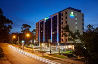 Holiday Inn Express Sydney Macquarie Pk - Accommodation Mermaid Beach