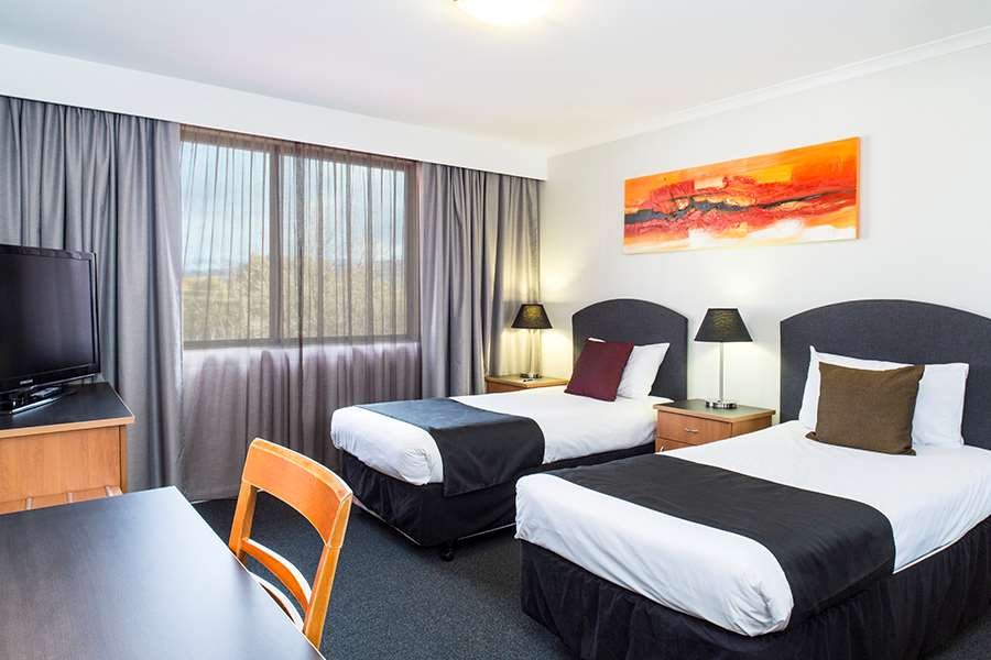 Alpha Hotel Canberra - thumb 2