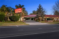 Econo Lodge Border Gateway Wodonga - Holiday Adelaide
