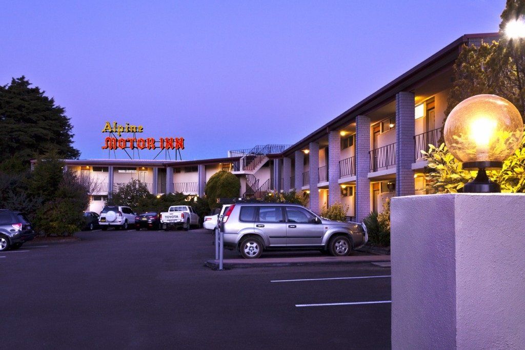 Alpine Motor Inn - thumb 0