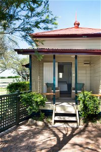 Book Grandchester Accommodation Vacations Accommodation Mermaid Beach Accommodation Mermaid Beach