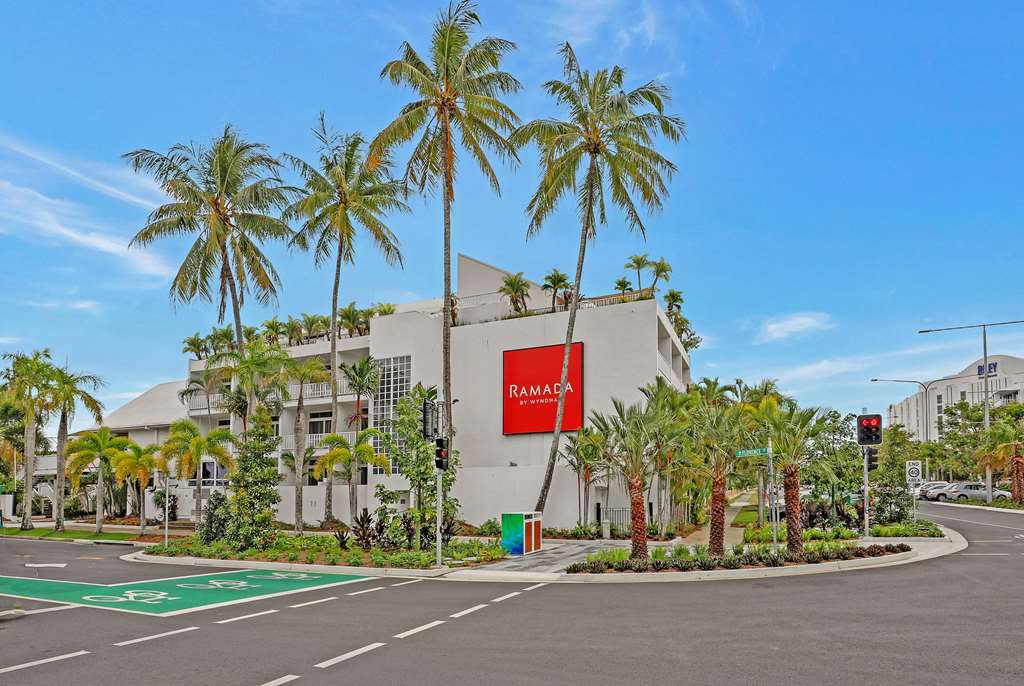 Ramada By Wyndham Cairns City Centre - thumb 0