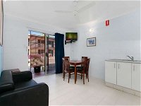 Cairns City Palms - Schoolies Week Accommodation