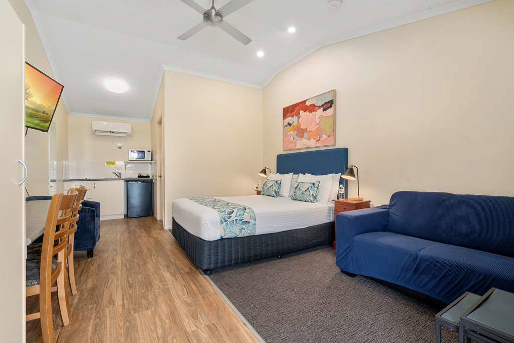Caboolture Central Motor Inn, SureStay Collection - thumb 11