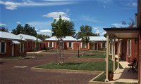 Ross Motel  Caravan Park - Accommodation Redcliffe