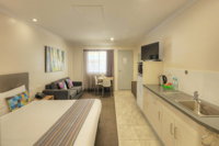 Roma Central Motel - Accommodation in Surfers Paradise