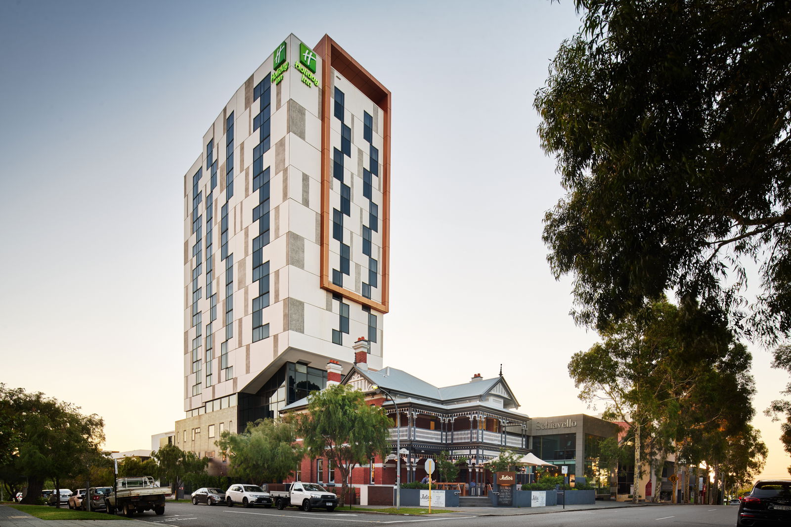 Holiday Inn West Perth - thumb 2