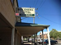 Soldiers Motel - Accommodation Airlie Beach