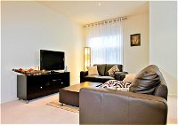 Accommodate Canberra - Trieste - Accommodation Airlie Beach