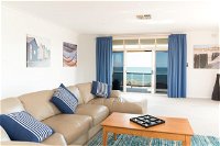 Seaview Sunset Holiday Apartments - Mackay Tourism