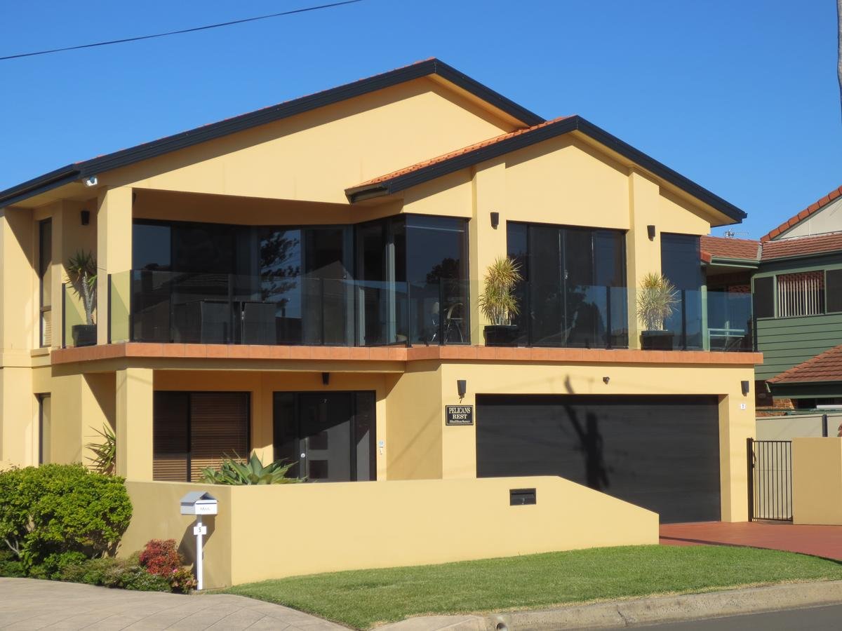 Shellharbour NSW Accommodation Airlie Beach