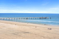 Pier Oceanview Apartment - Accommodation Directory