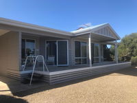 Island Break - Carnarvon Accommodation