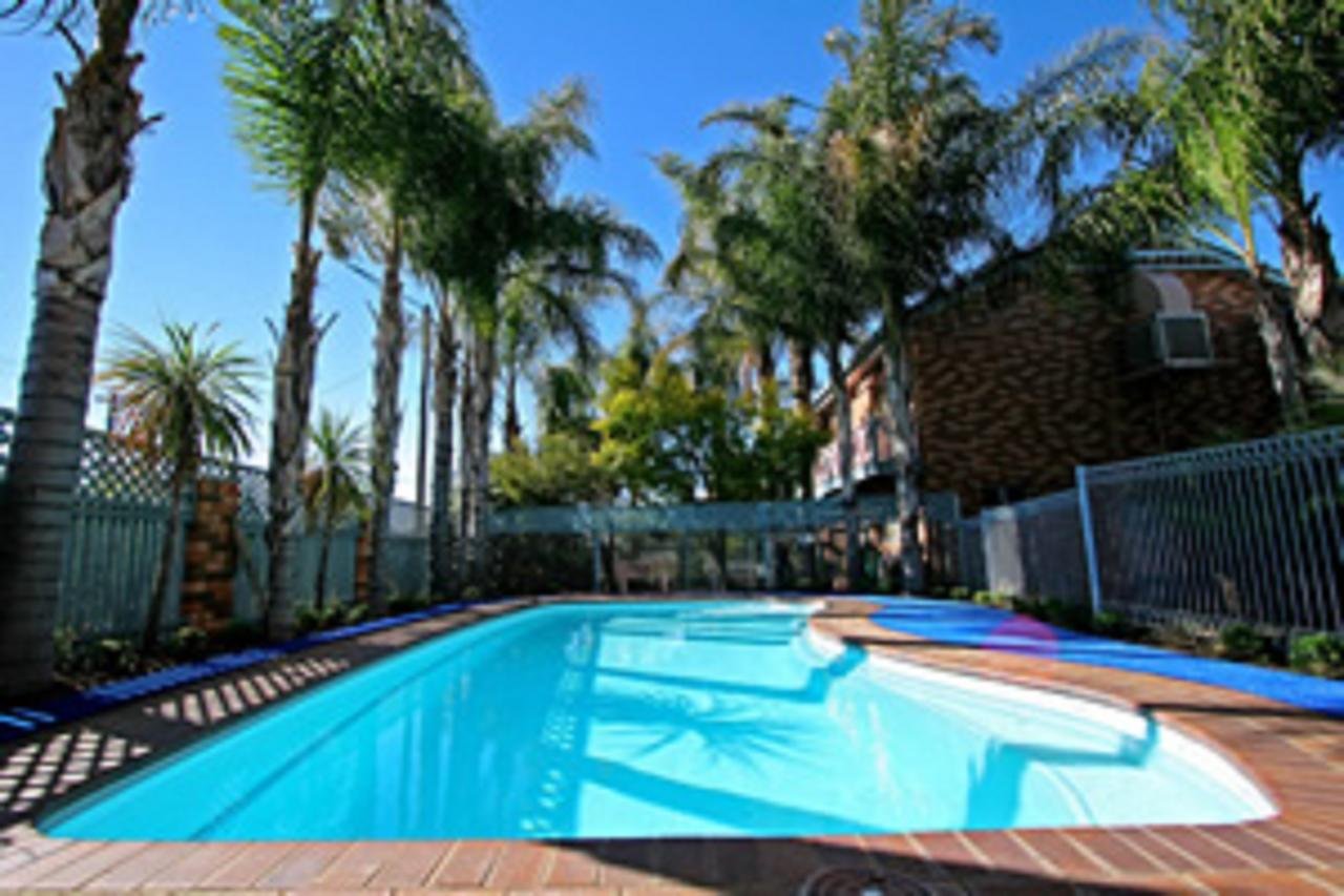 Book Dubbo Accommodation Vacations  Tweed Heads Accommodation