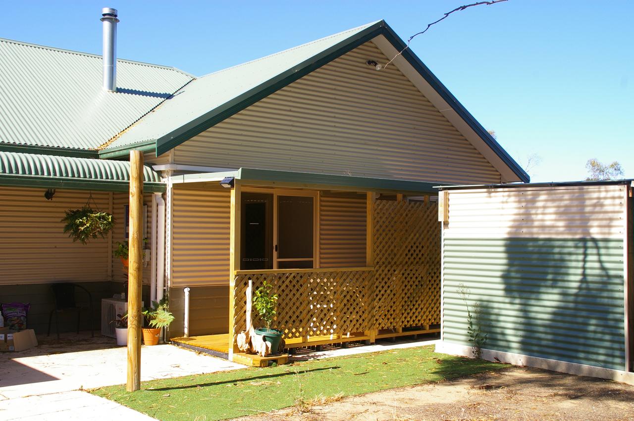 Brownlow Ki SA Carnarvon Accommodation