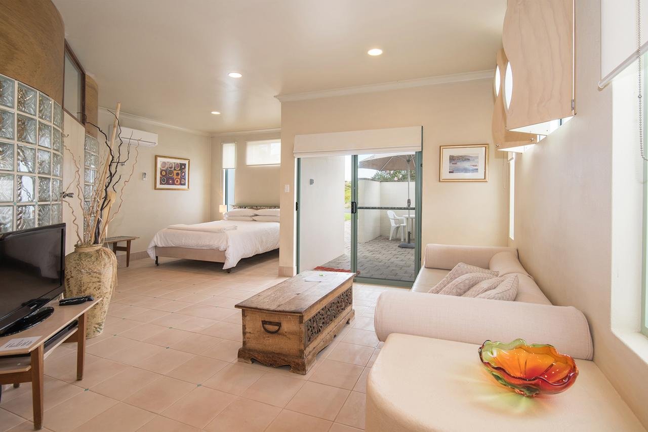 Book Prevelly Accommodation  Geraldton Accommodation