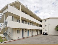 Malibu Apartments - Perth - Accommodation Bookings
