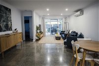 FortyTwo - Oceanside Retreat Busselton - Accommodation Cooktown