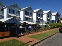Breakers Apartments - Accommodation Airlie Beach