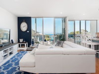 Blue View  Fingal Bay - Accommodation ACT