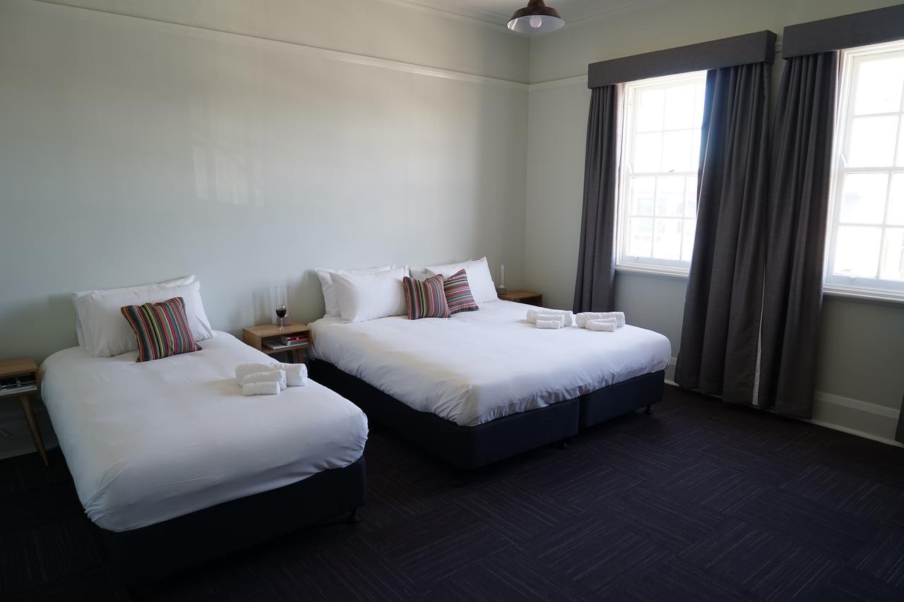 South Granville NSW Inverell Accommodation