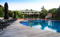 Beach Hotel Resort - Accommodation Yamba