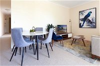 Stay in the heart of Randwick with style - Accommodation Airlie Beach