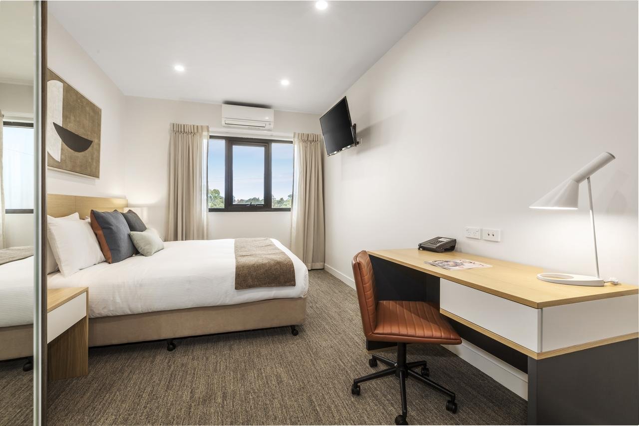 Nowra NSW Accommodation Airlie Beach