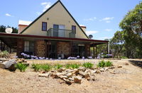 Boobook Manor - Accommodation QLD