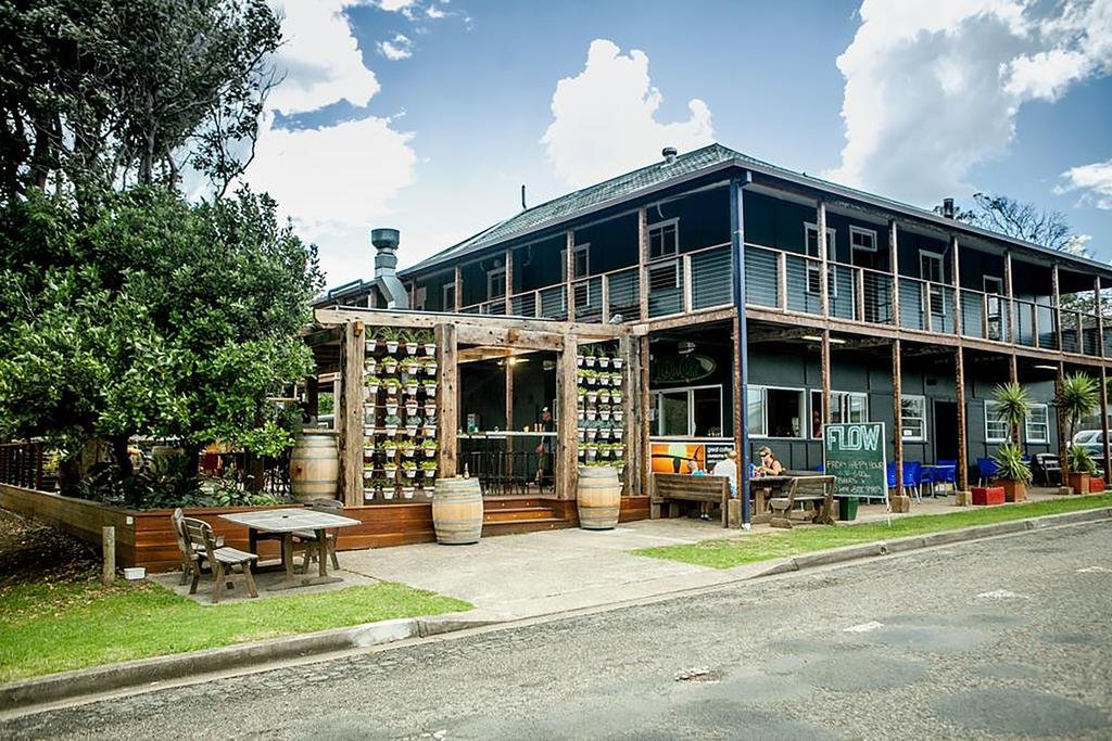 Old Bar NSW Accommodation Adelaide