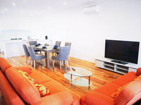 Boxhill 3Bed 3 Bath free 2 parking - Accommodation Yamba